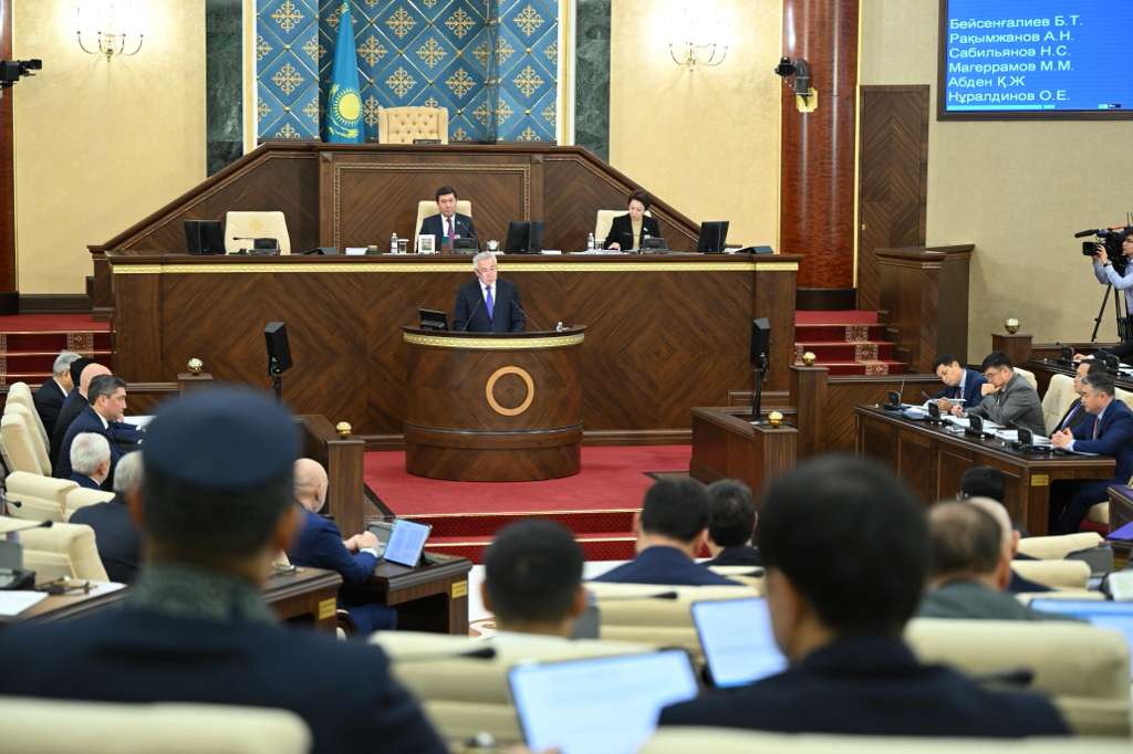 ۇكىمەت 6,8 ترلن تەڭگەنى الەۋمەتتىك سالاعا باعىتتايدى. ءماجىلىس ۇشجىلدىق بيۋدجەتتى بەكىتتى