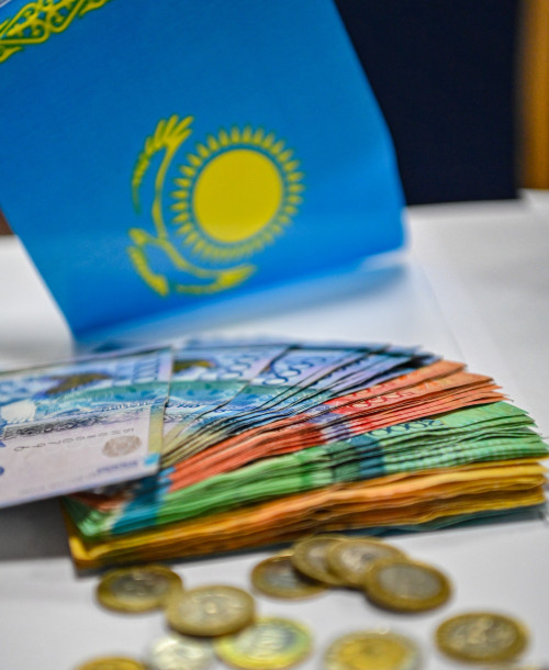 قازاقستاندا مادەنيەت قىزمەتكەرلەرىنىڭ ەڭبەكاقىسى ءۇش جىلدا ەكى ەسە ءوستى