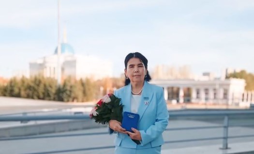 كۇلشات داۋرەنبەكوۆا ءىىى دارەجەلى «ەڭبەك داڭقى» وردەنىنىڭ يەگەرى