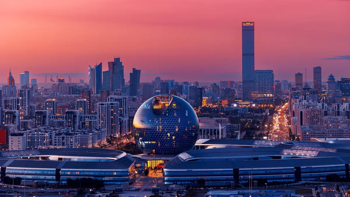 تاۋەلسىزدىك قالاسى