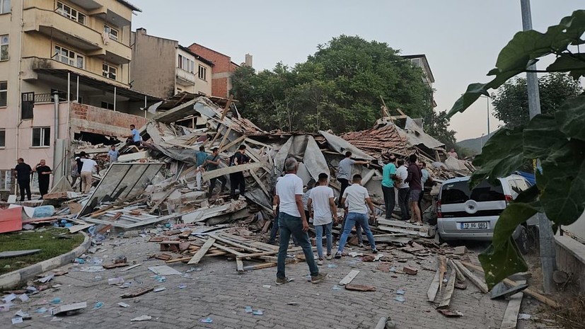 تۇركيادا جەر سىلكىندى