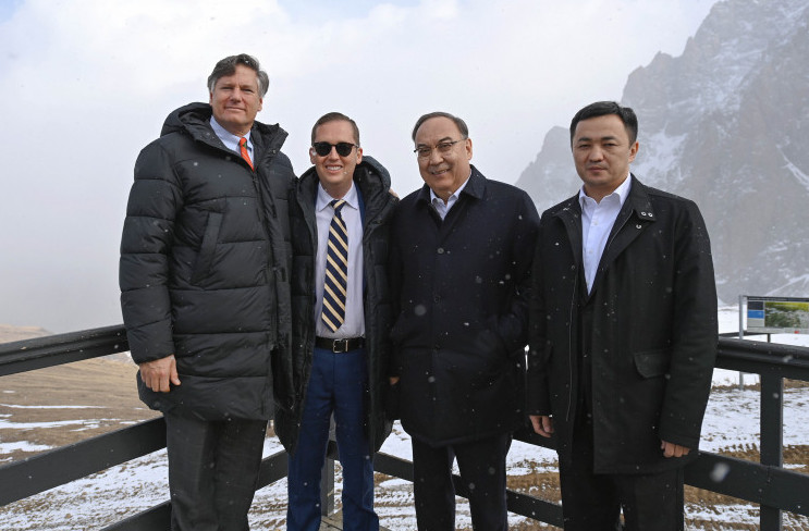 اقش پرەزيدەنتىنىڭ ارنايى وكىلى مەن اقش مەملەكەتتىك حاتشىسى ورىنباسارىنىڭ قازاقستانعا ساپارى باستالدى