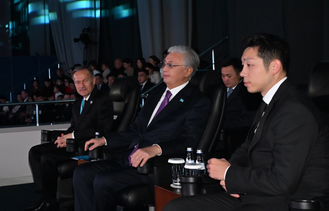 مەملەكەت باسشىسى ۇستەل تەننيسىنەن قازاقستان رەسپۋبليكاسى پرەزيدەنتىنىڭ اشىق كۋبوگىنا باردى