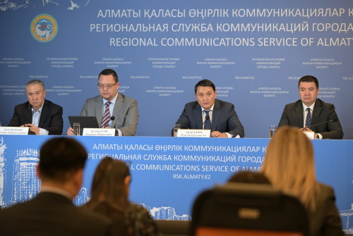 الماتىعا ەمدەلۋگە كەلگەن شەتەلدىك پاتسيەنتتەر قانداي ماماندارعا جۇگىنەدى