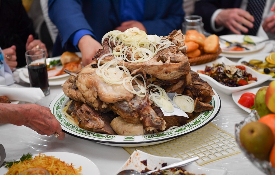 ەت باعاسى الاڭداتىپ تۇر