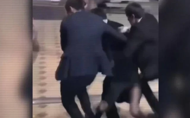 قىز الىپ قاشۋ قيىندايدى: 7 ادامنىڭ ۇستىنەن قىلمىستىق ءىس قوزعالدى (ۆيدەو)