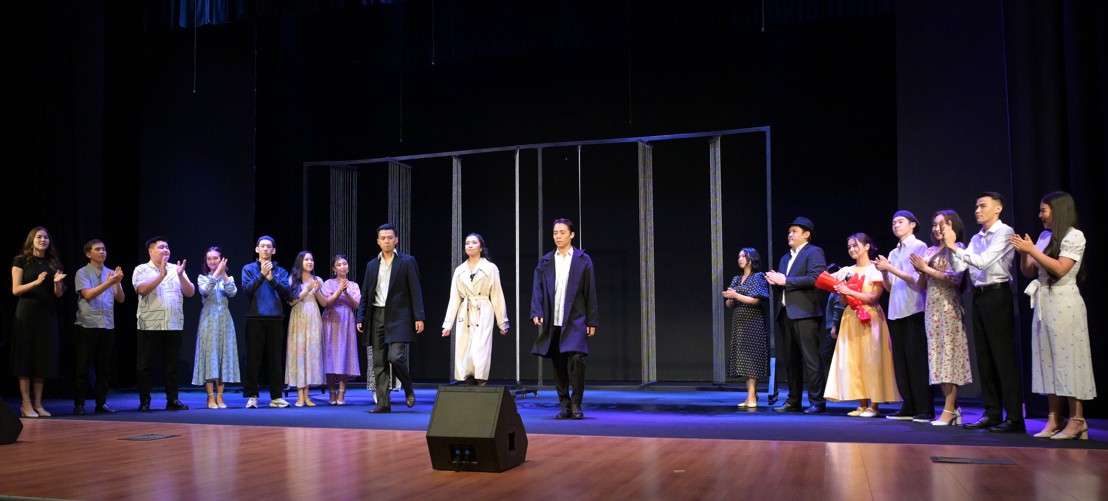 ەكىباستۇزدا قازاق تەاترى اشىلدى