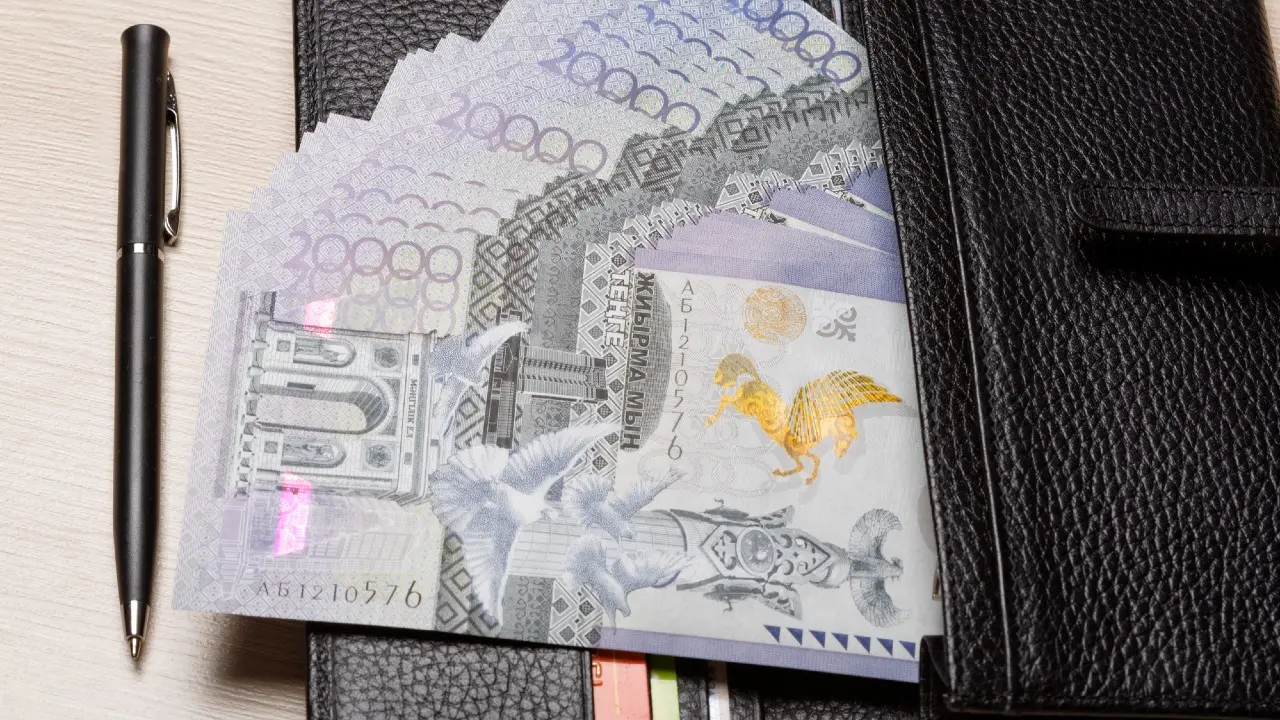 دەپۋتات كليەنتتەردىڭ اعىمداعى شوتىنداعى سوماعا پايىز ەسەپتەۋدى ۇسىندى