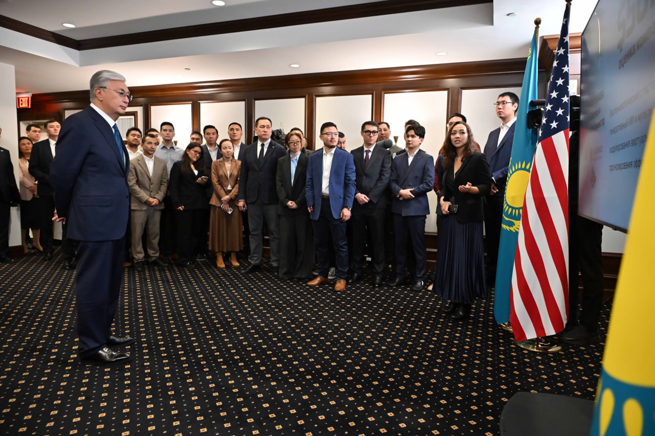 پرەزيدەنتكە حالىقارالىق نارىقتاعى وتاندىق ءىت ستارتاپتار تانىستىرىلدى