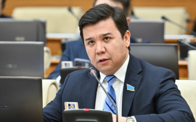 38 مىڭ شوت بۇعاتتا تۇر: دەپۋتات الەۋمەتتىك شوت اشۋدى ۇسىندى