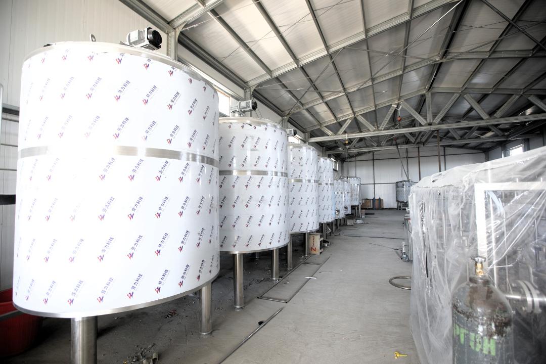 قايتا جاندانعان «Qazaq Camel»