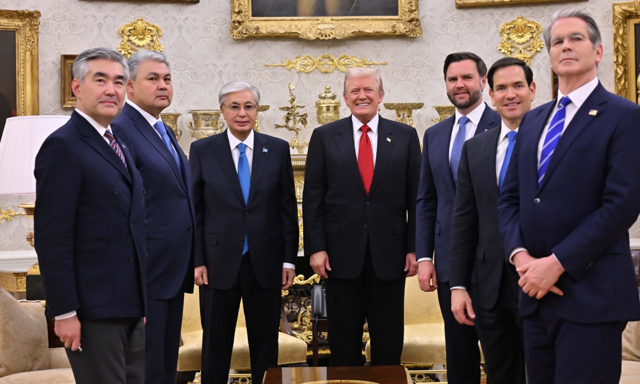 قازاقستان مەن اقش قۇنى 17 ميلليارد دوللاردان اساتىن كەلىسىمدەرگە قول قويدى