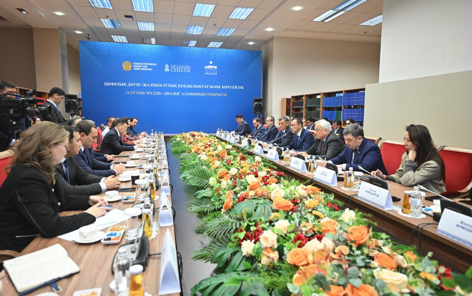 جاساندى ينتەللەكت جانە قاستەرلى قۇندىلىقتار