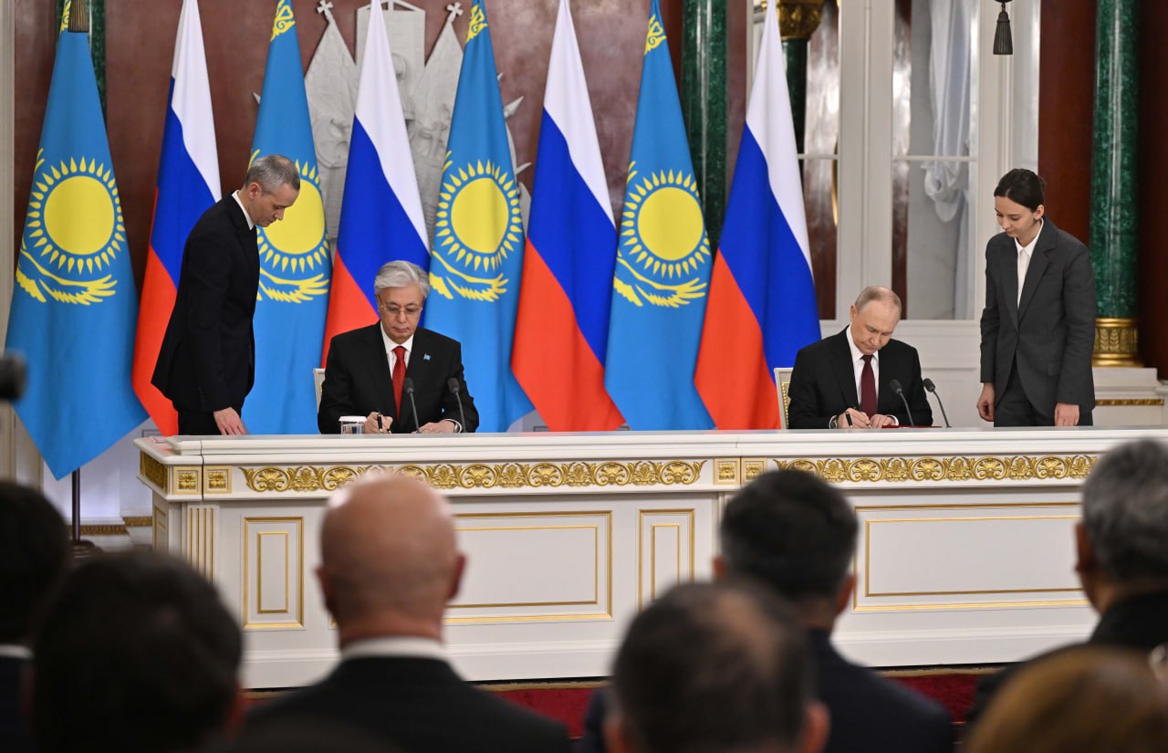 قازاقستان-رەسەي قارىم-قاتىناسىن وداقتاستىق دەڭگەيگە جەتكىزۋ جونىندەگى دەكلاراتسياعا قول قويىلدى