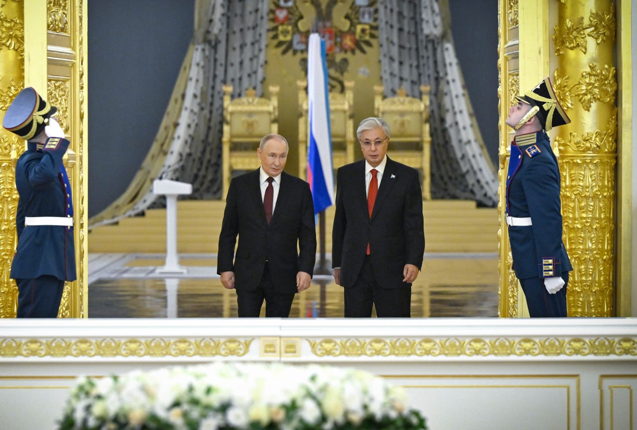 مەملەكەتتەر باسشىلارى ورال قالاسىندا ءوتىپ جاتقان قازاقستان – رەسەي فورۋمىنىڭ پلەنارلىق سەسسياسىنا بەينەبايلانىس ارقىلى قاتىستى