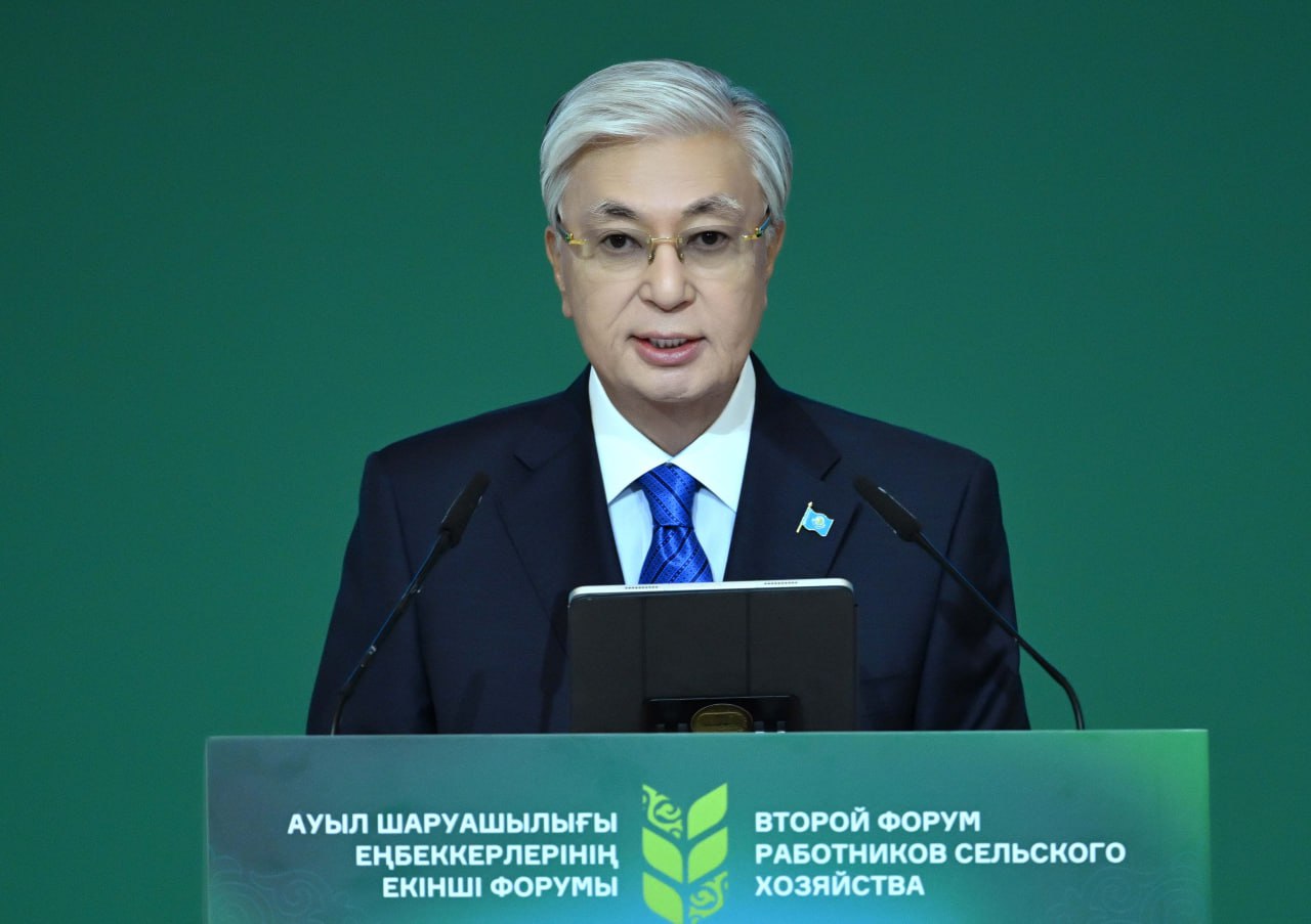 مەملەكەت باسشىسى اۋىل شارۋاشىلىعى ەڭبەككەرلەرىنىڭ ەكىنشى فورۋمىندا ءسوز سويلەدى