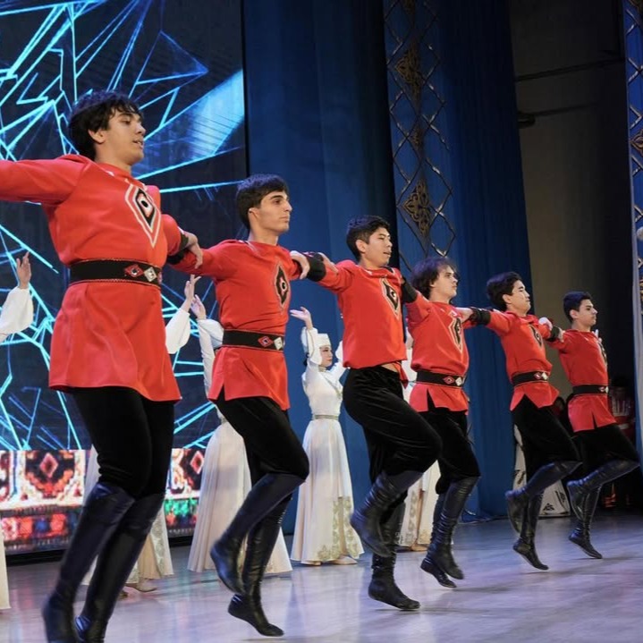 تاتۋلىق دارىپتەلگەن فەستيۆال