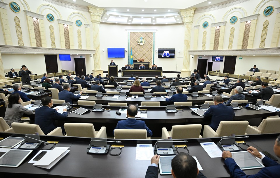 تمد ەلدەرىمەن بايلانىس ارتادى