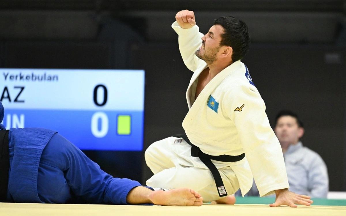 قاراعاندىلىق بالۋان ەكى دۇركىن الەم چەمپيونى اتاندى