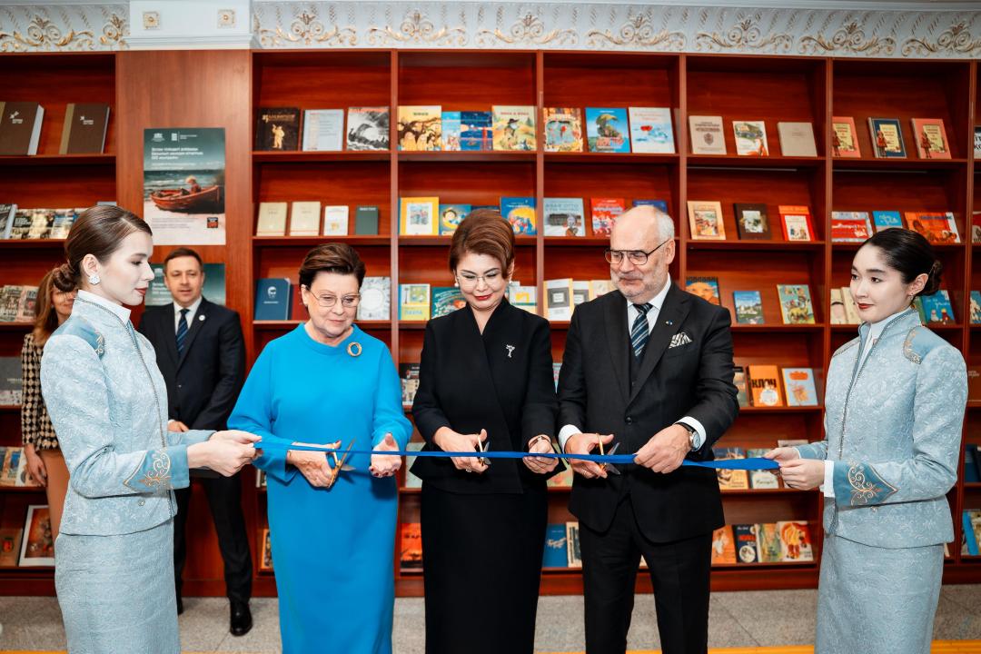 ۇلتتىق اكادەميالىق كىتاپحانادا ەستون ادەبيەتى بۇرىشى اشىلدى