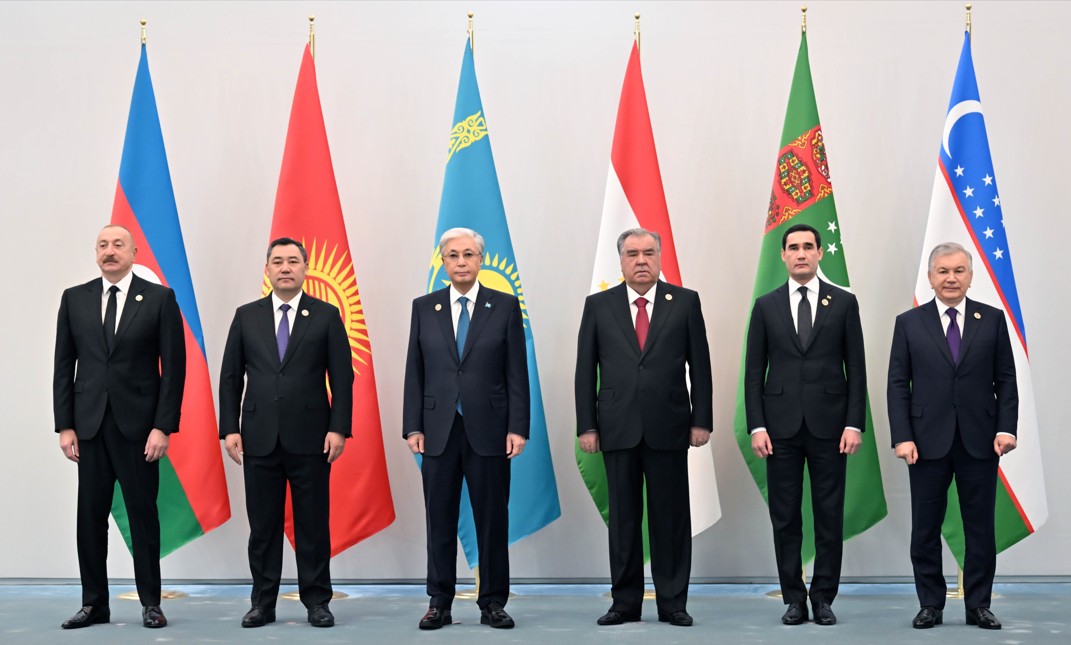 اۋقىمدى ترانسفورماتسيا كەزەڭىندەگى ورتالىق ازيا