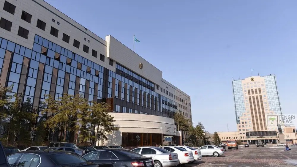 استانا اكىمدىگى قايتىس بولعان فەلدشەردىڭ وتباسىنا كومەك كورسەتىلەتىنىن ءمالىم ەتتى