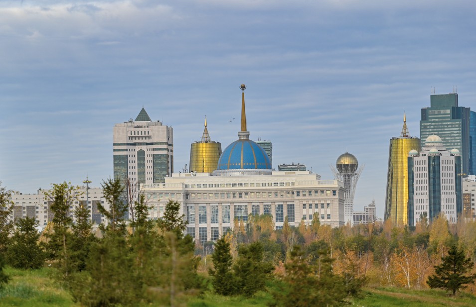 پرەزيدەنت ديپلوماتياسى: بەيبىت ساياساتتىڭ بەرەكەلى ناتيجەسى