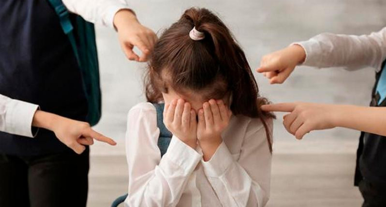 8 جاستاعى قىزدى ۇرىپ-سوققان: جامبىل وبلىسىندا بۋللينگ پەن بوپسالاۋ ازايماي تۇر