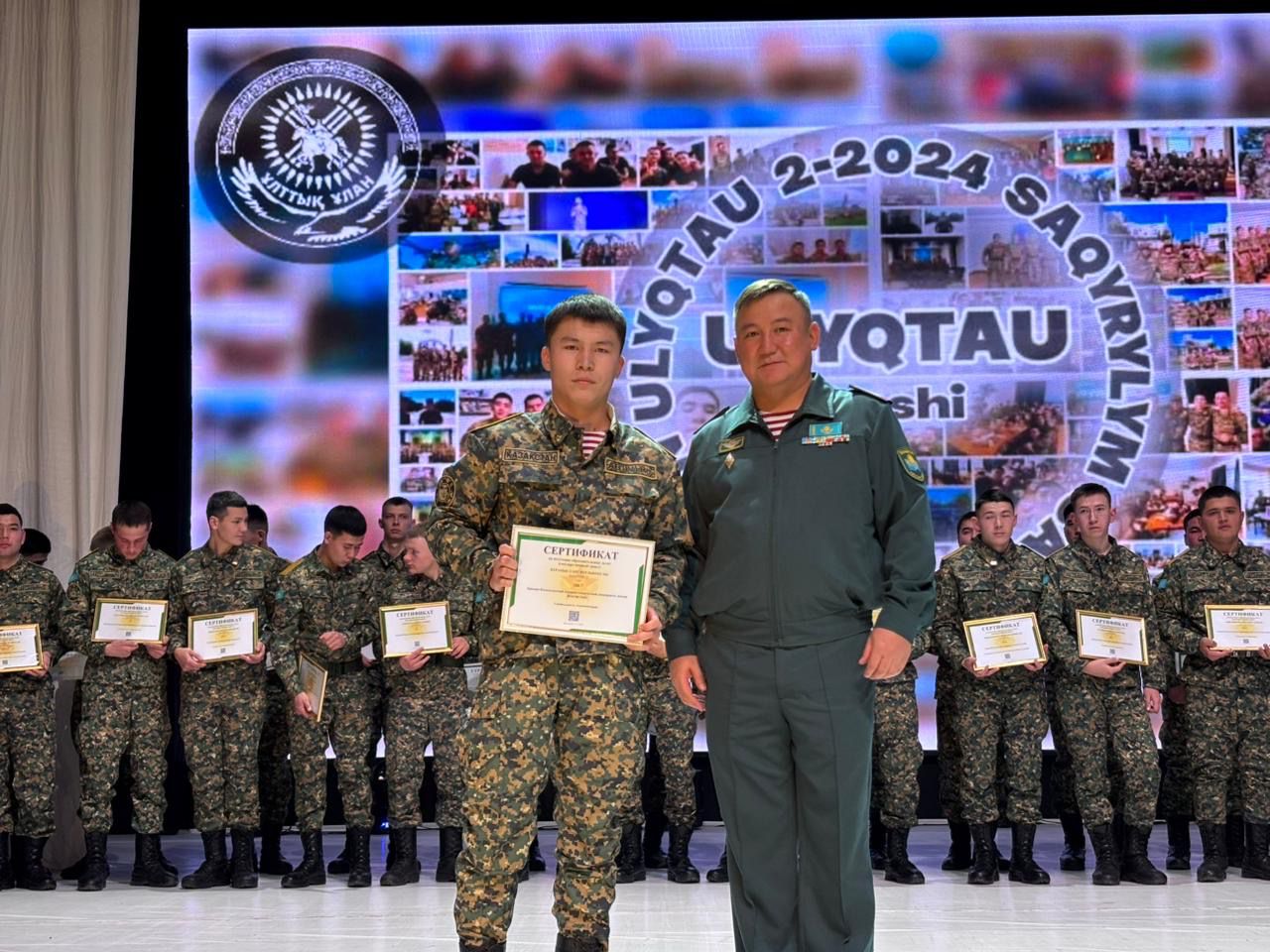 قاراعاندىدا ۇزدىك ساربازدارعا ءبىلىم گرانتتارى تابىستالدى