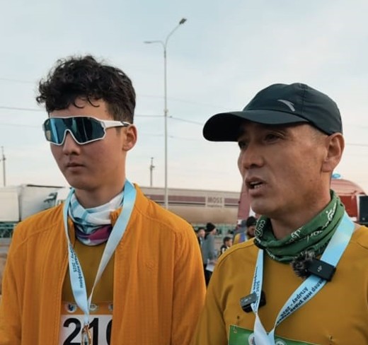 مارافون جەڭىمپازى – اكە مەن بالا