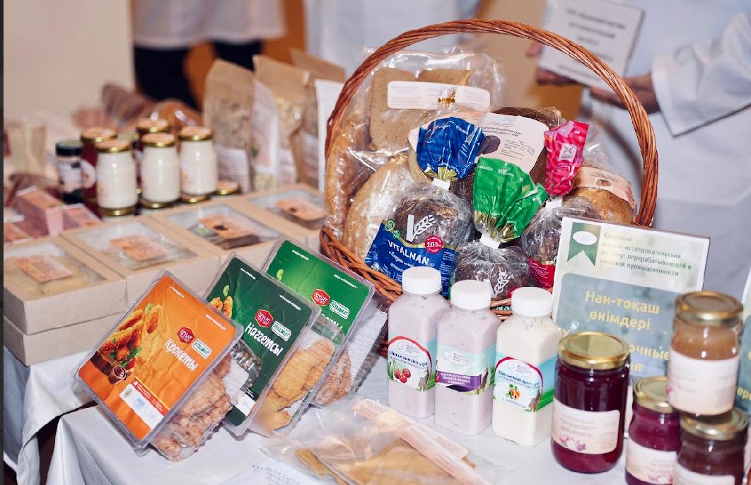 ميچۋرين باعىندا 600-دەن استام جەمىس داقىلدارىنىڭ سورتى وتىرعىزىلادى