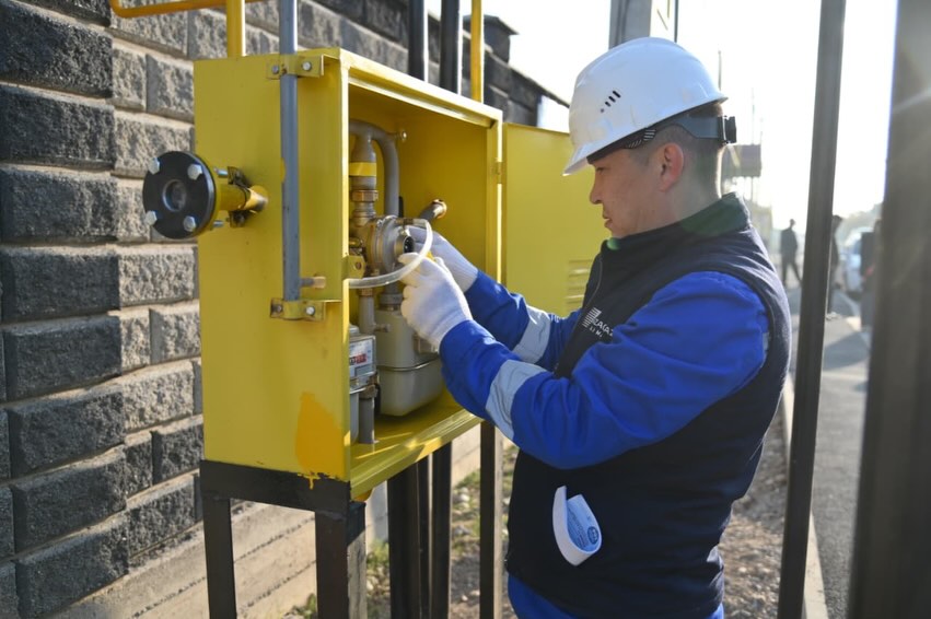 قىزىلجارعا ءبىر مەزگىلدە اۋىز سۋ, جارىق, گاز كەلدى