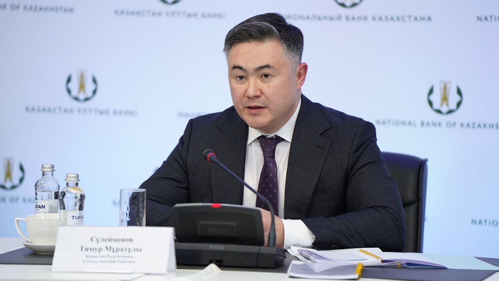 ۇلتتىق بانك باسشىلارىنىڭ 1,7 ملرد تەڭگە سىياقى العانى راس پا؟ سۇلەيمەنوۆ جاۋاپ بەردى