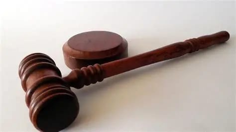 قۇقىق بۇزىپ, ايىپپۇل ارقالادى