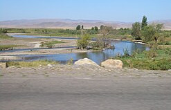 شۋ وزەنىنىڭ تومەنگى اعىسى سۋعا تولتىرىلادى