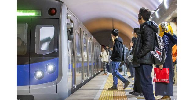 14 جىل ىشىندە الماتى مەتروپوليتەنى نەشە ميلليون جولاۋشىنى تاسىمالدادى؟