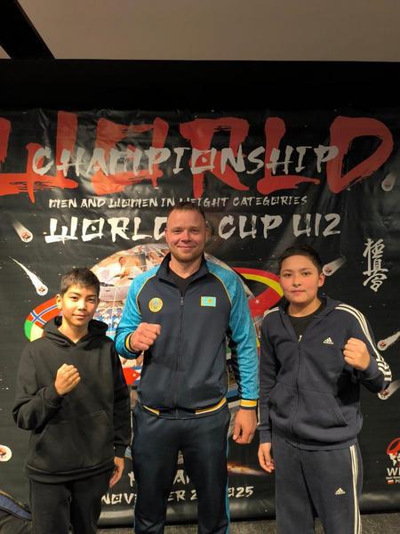 قاراعاندىلىق كاراتەشىلەر الەم چەمپيوناتىندا ەكى التىن مەدال جەڭىپ الدى