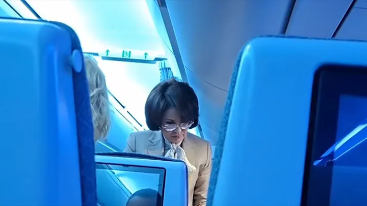 «ەشكىمنىڭ الدىندا اقتالمايمىن»: دەنساۋلىق ساقتاۋ ءمينيسترى ۇشاقتاعى ۆيدەوعا قاتىستى پىكىر ءبىلدىردى