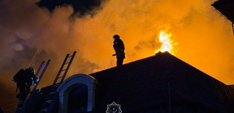 استانادا گاراجدان باستالعان ءورت قوناقۇيدىڭ شاتىرىنا دەيىن تاراعان