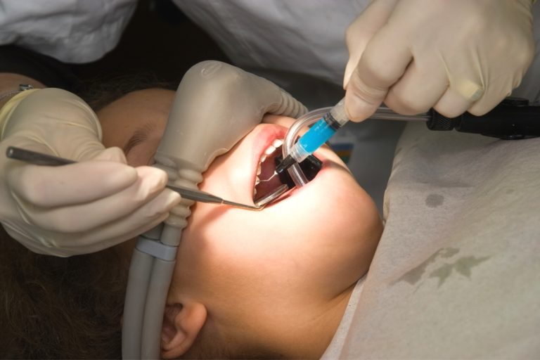 اقمارال ءالنازاروۆا ستوماتولوگيالىق كلينيكاداعى بالانىڭ ولىمىنە قاتىستى پىكىر ءبىلدىردى