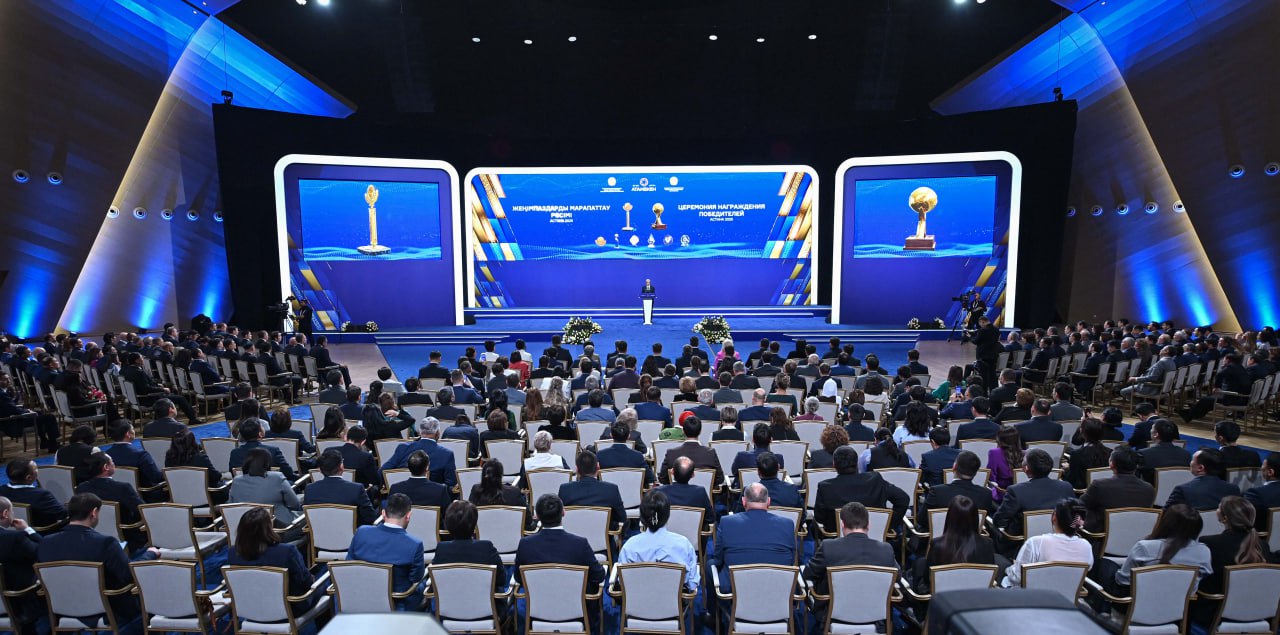 مەملەكەت باسشىسى ۇكىمەتتىڭ وزەكتى مىندەتتەرىن اتادى