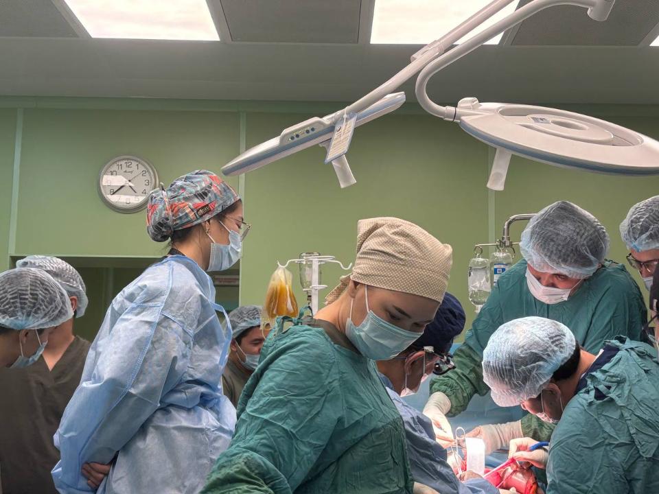 قايتىس بولعان دونور 4 ادامعا ءومىر سىيلادى