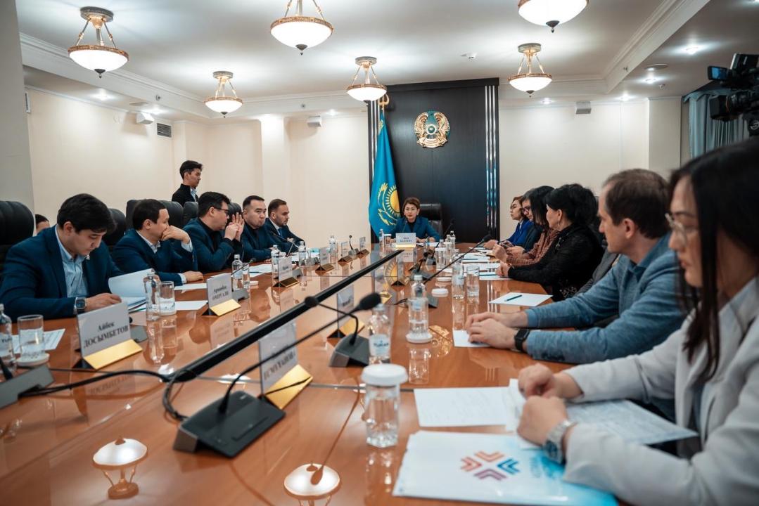 «تاۋەلسىزدىك ۇرپاقتارى» گرانتىن الۋعا 1700 ءوتىنىم ءتۇستى