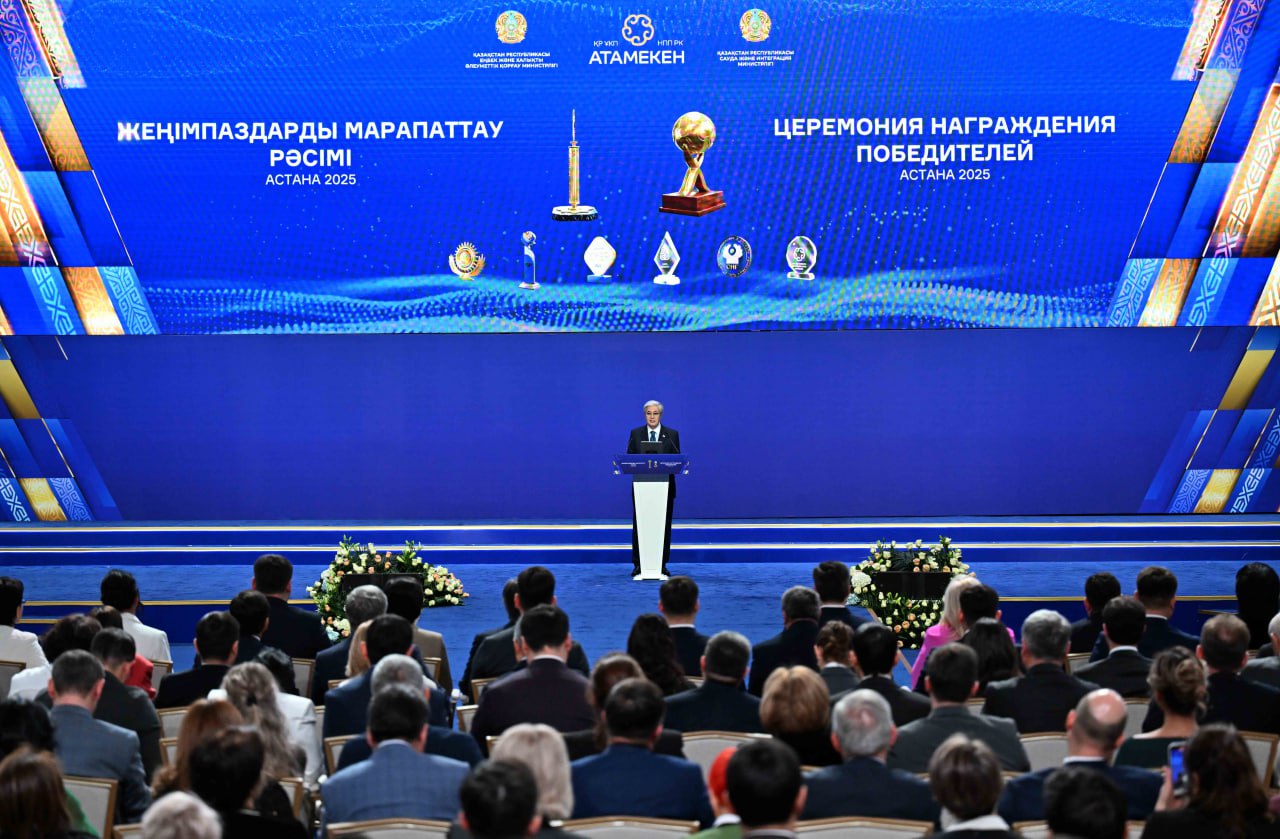 پرەزيدەنت: ەلىمىزدىڭ ىشكى جالپى ءونىمى العاش رەت 300 ميلليارد دوللاردان اسپاق