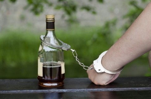 اقمولا وبلىسىندا ەكى ادامدى باۋىزداپ ولتىرگەن قىلمىسكەرلەرگە ۇكىم شىقتى