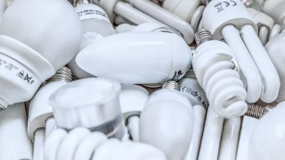 جەتىسۋ وبلىسىندا قاۋىپتى قالدىقتار وقۋشىلارعا قولجەتىمدى جەردە ساقتالعان