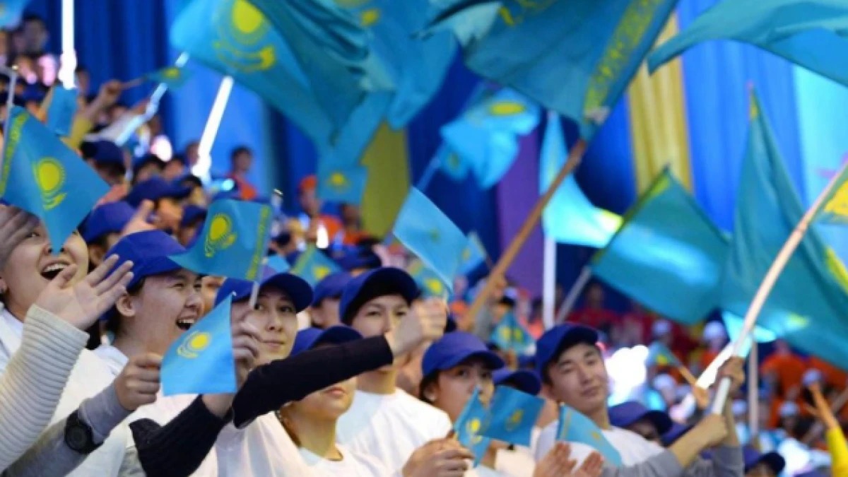 تاۋەلسىزدىك كۇنى: نۇرلان قويانباەۆتىڭ فلەشموبى الەۋمەتتىك جەلىدە تارادى