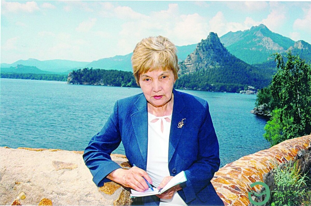 قازاقتىڭ فاريزاسى دۇنيەدەن ءوتتى