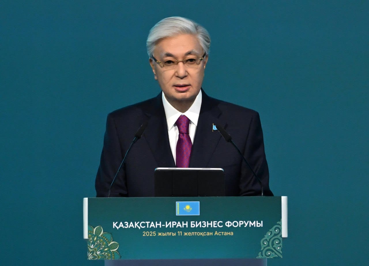 مەملەكەت باسشىسى: قازاقستان – تۇرىكمەنستان – يران تەمىر جولى ەرەكشە ءرول اتقارادى