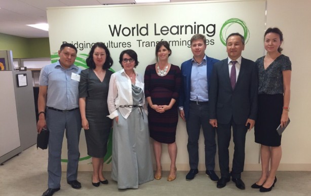 اقش-تا قازاق حاندىعىنىڭ 550 جىلدىعىنا ارنالعان دەرەكتى ءفيلمنىڭ رەسمي تۇساۋكەسەرى وتەدى